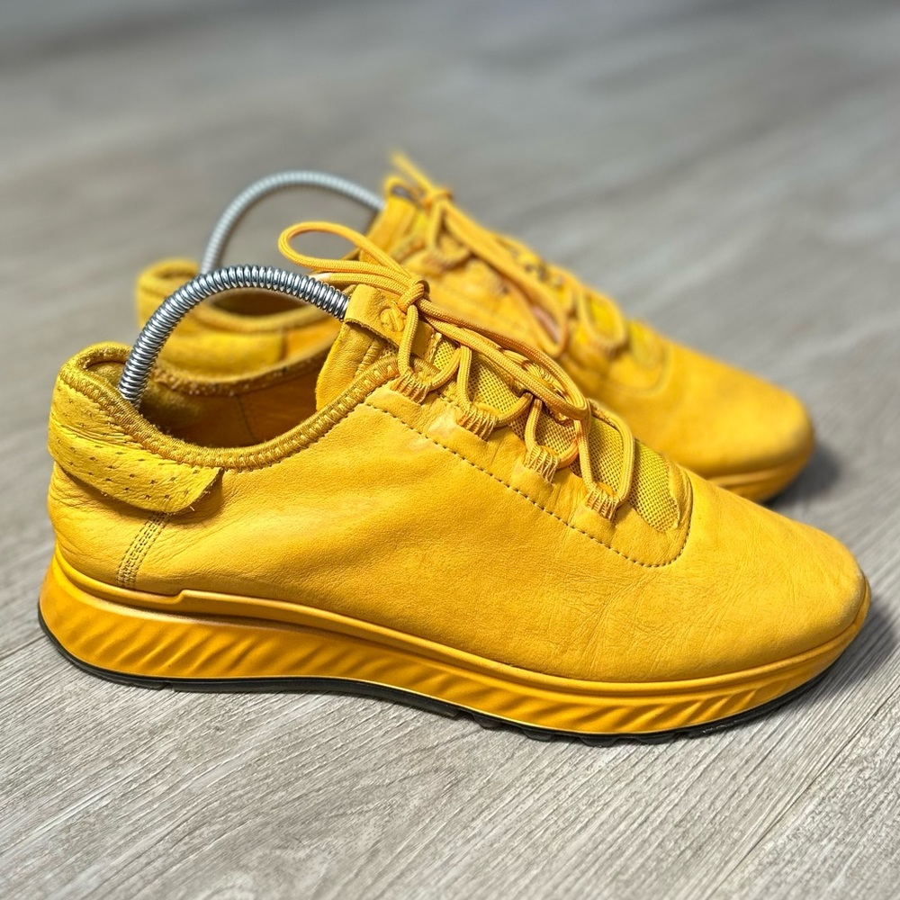 🧡Ecco Women's Yellow Sneakers🧡
